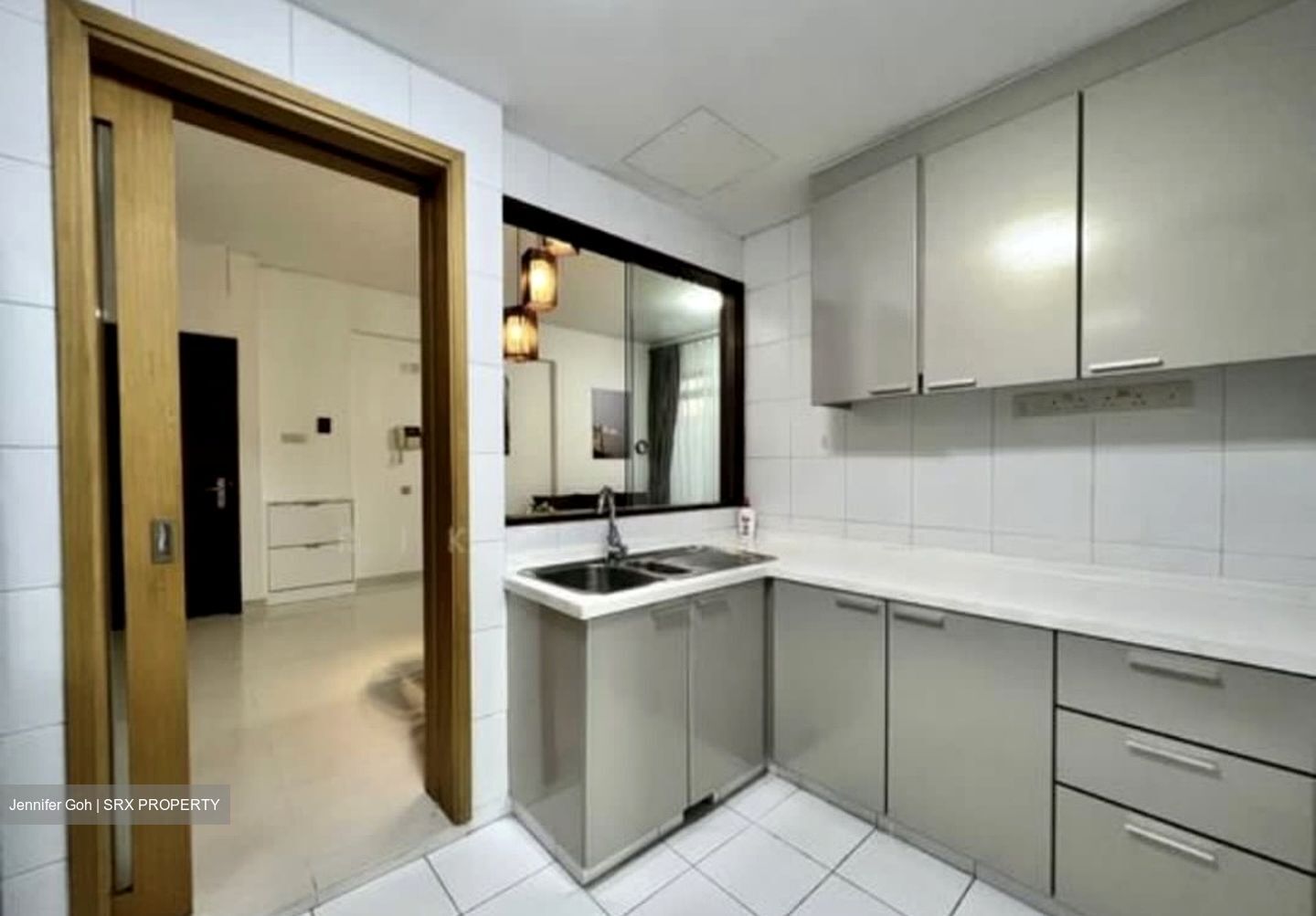 Starville (D14), Condominium #500899401